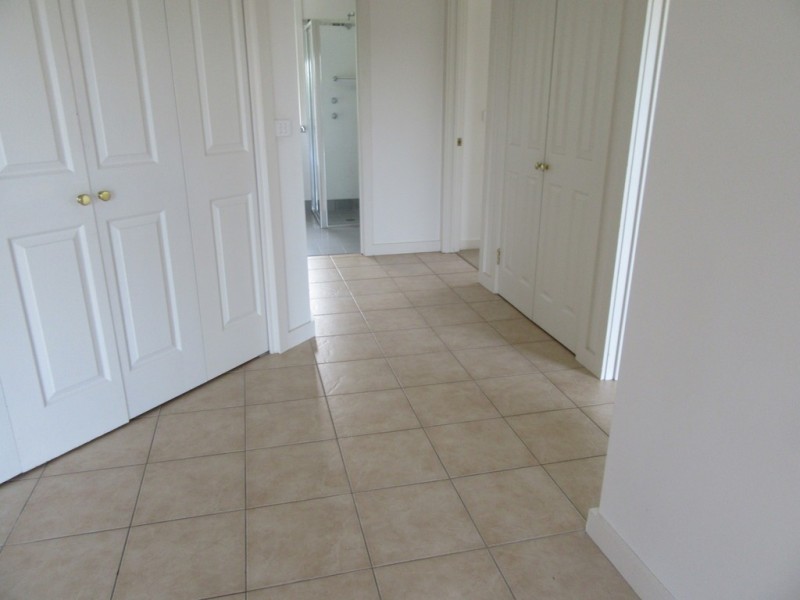 7 A Lloyd av, Cooma NSW 2630