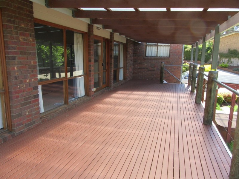 37 Tulong Ave, Cooma NSW 2630