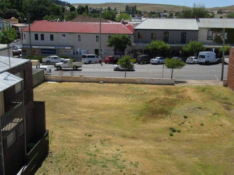 55 Vale St, Cooma NSW 2630