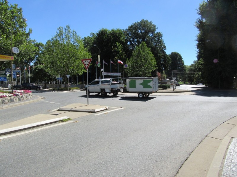 24 Bombala St, Cooma NSW 2630