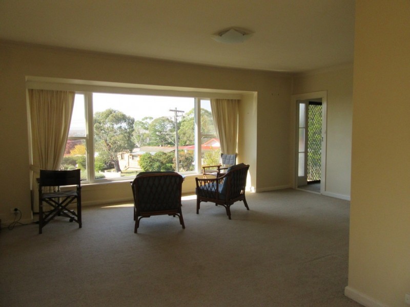 9 Nimby Pl, Cooma NSW 2630