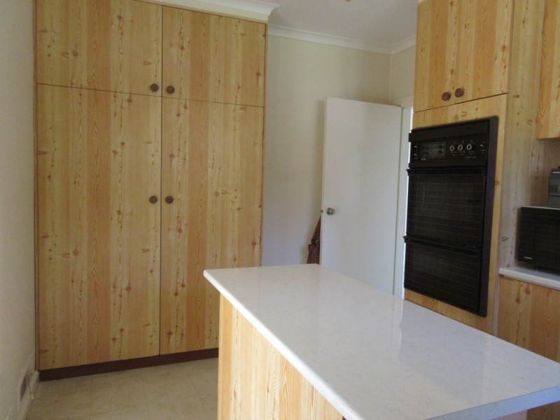 9 Nimby Pl, Cooma NSW 2630