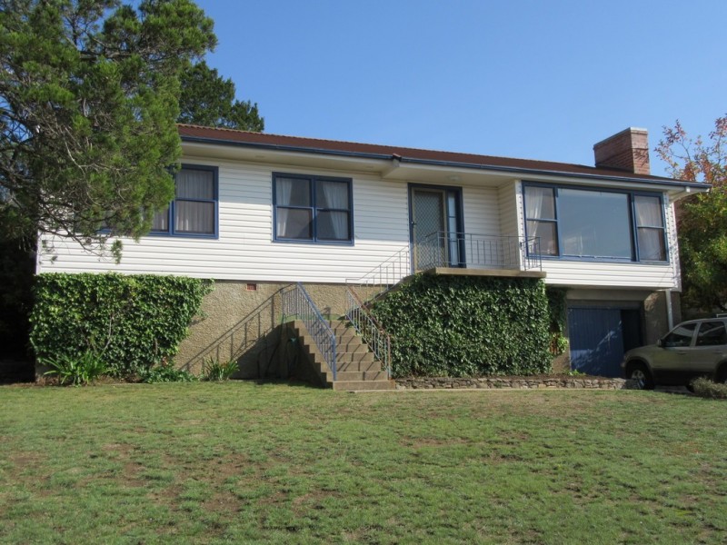 9 Nimby Pl, Cooma NSW 2630