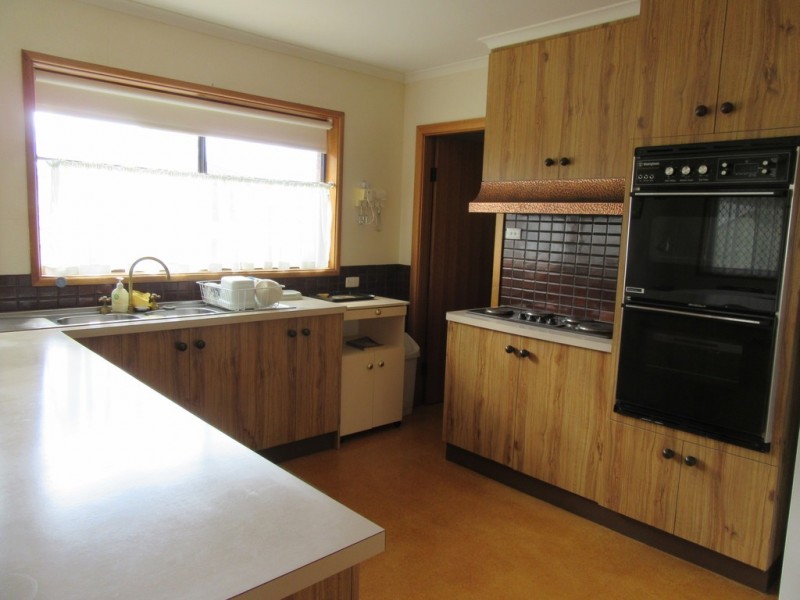 102 Massie St, Cooma NSW 2630