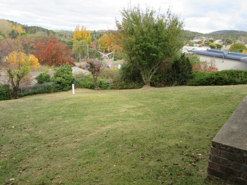 102 Massie St, Cooma NSW 2630