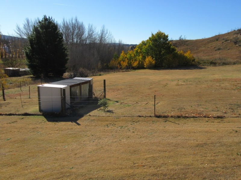 3 Banksia Lane, Cooma NSW 2630