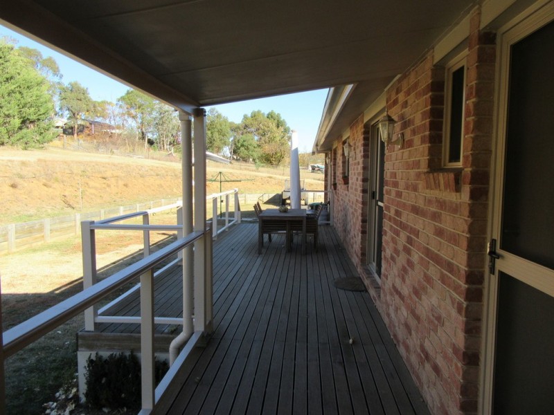 3 Banksia Lane, Cooma NSW 2630