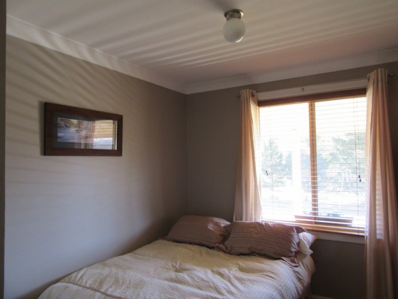 3 Banksia Lane, Cooma NSW 2630