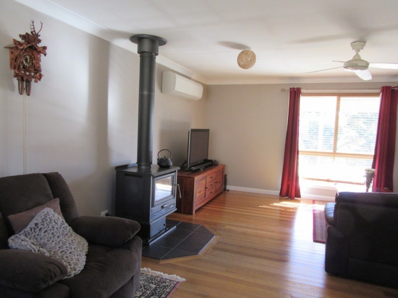 3 Banksia Lane, Cooma NSW 2630