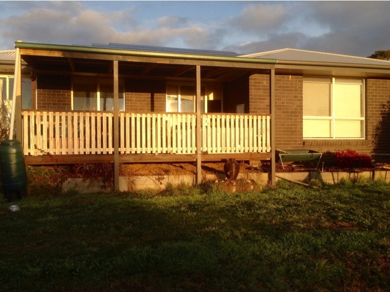 62 Maclean St, Cooma NSW 2630