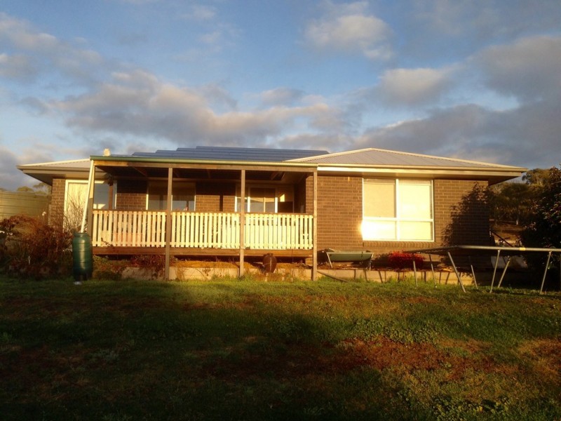 62 Maclean St, Cooma NSW 2630