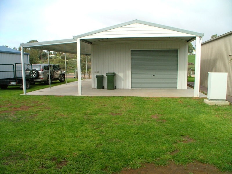2 Providence Drive, Bowhill SA 5238