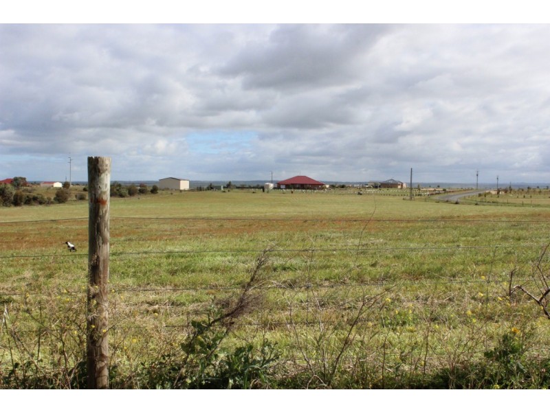 Lot 2 Ramm Road and Lot 1 Ibis Drive, Mannum SA 5238