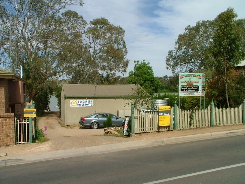 30 and 32 River Lane, Mannum SA 5238