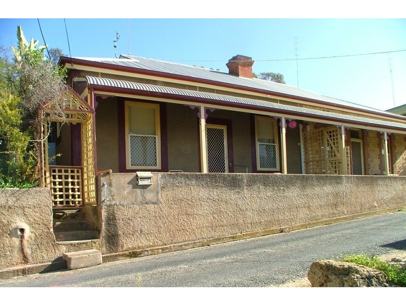 Units 1-2, 5 Schuetze Street, Mannum SA 5238