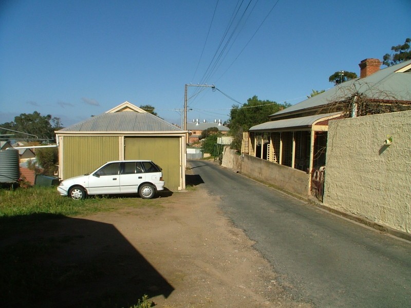 Units 1-2, 5 Schuetze Street, Mannum SA 5238