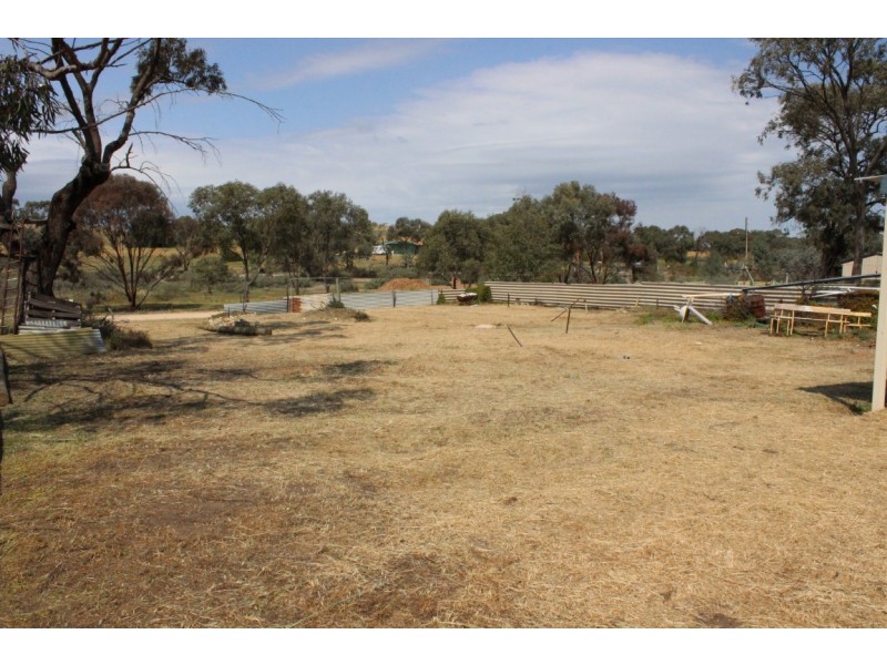 27 Porter Street, Cowirra SA 5238