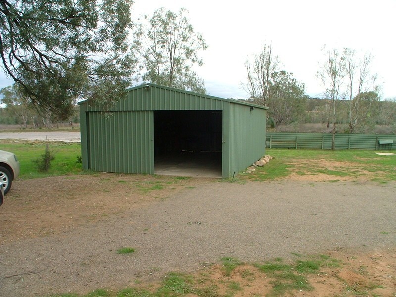 Lots 8 and 9 Mannum Road, via Caurnamont (Purnong), Mannum SA 5238
