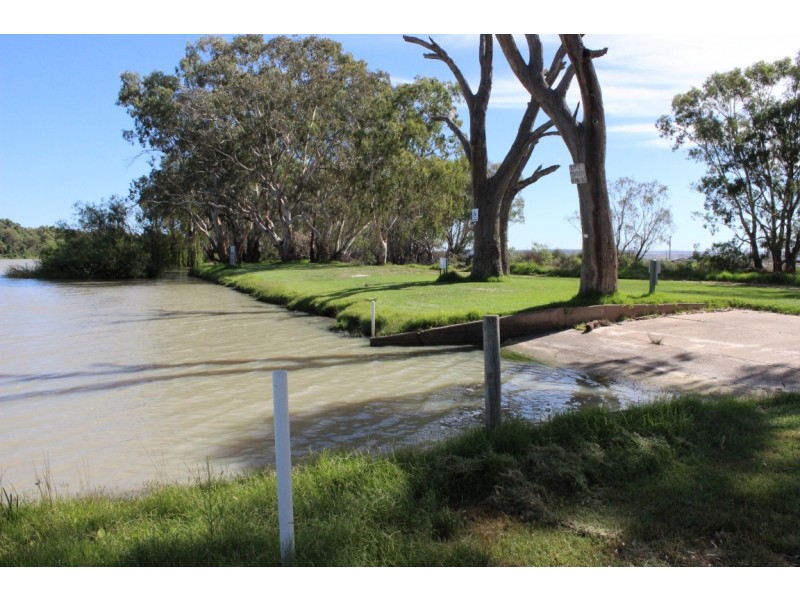 Berth No 85 (Lot 83) Pelican Drive, Mannum Waters Marina, Mannum SA 5238