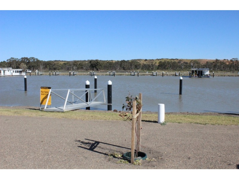 Berth No. 18 (Lot 23) Pelican Drive, Mannum Waters Marina, Mannum SA 5238