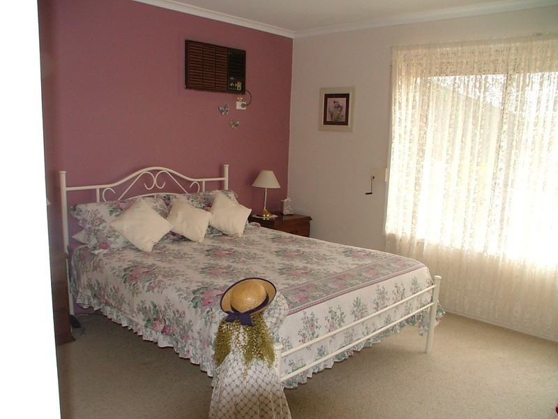 11 Esplanade, Mannum SA 5238