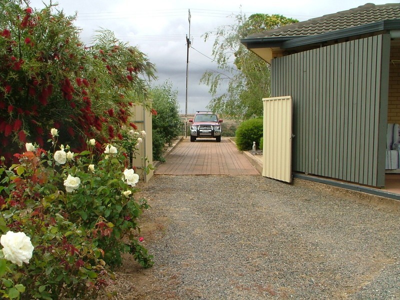 11 Esplanade, Mannum SA 5238