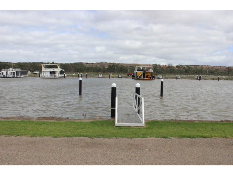 Berth No. 15 (Lot 20) Pelican Drive, Mannum Waters Marina, Mannum SA 5238