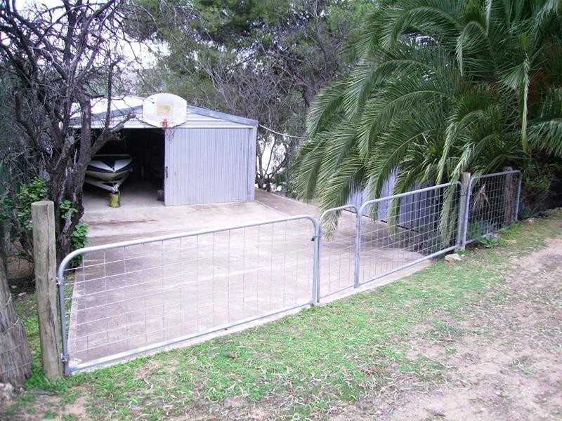 226 Cliffview Road, Walker Flat SA 5238