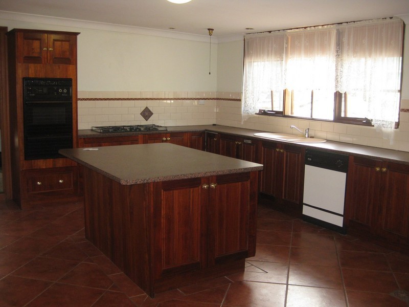 30 Anzac Avenue, Swan Reach SA 5354