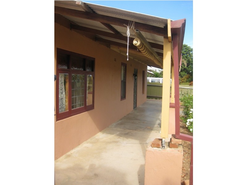 30 Anzac Avenue, Swan Reach SA 5354