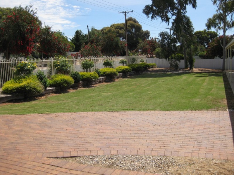 12 Randall Street, Mannum SA 5238