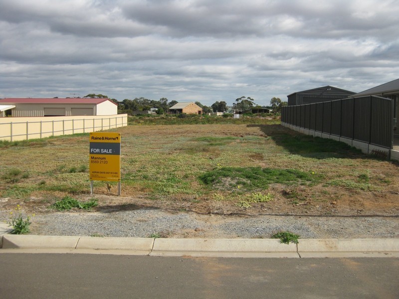 Lot 16 (No.15) Paddlesteamer Way, Mannum SA 5238