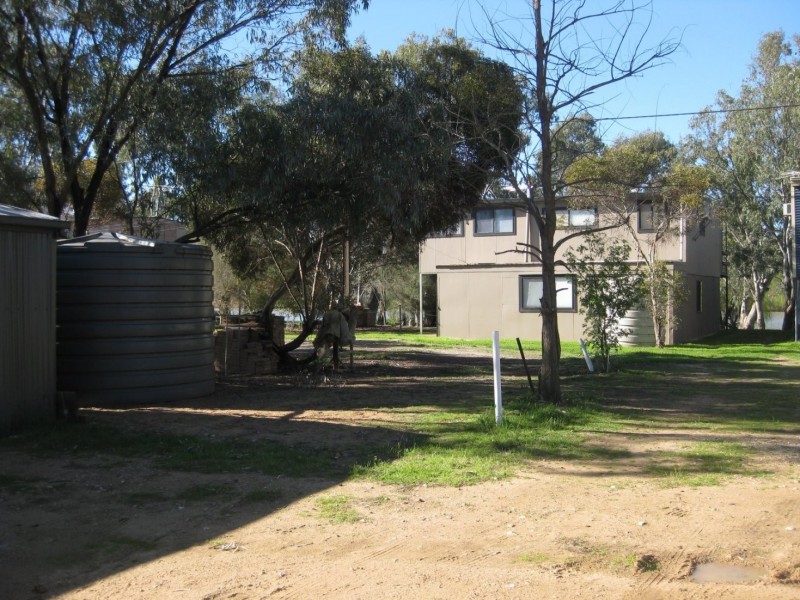 Site 22 Younghusband Holdings VIA, Mannum SA 5238