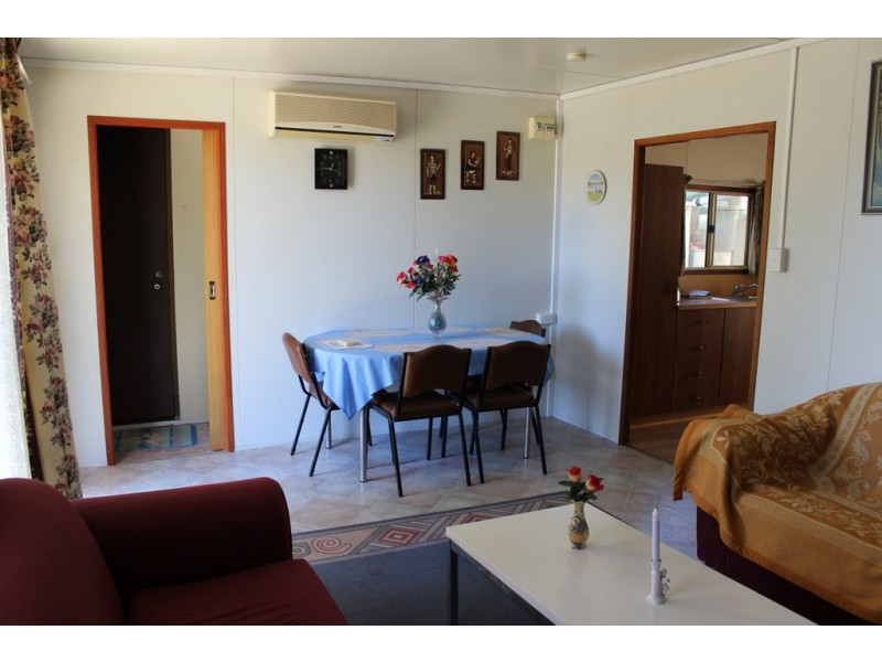 Site 413 Grulunga Caravan Park YOUNGHUSBAND via, Mannum SA 5238