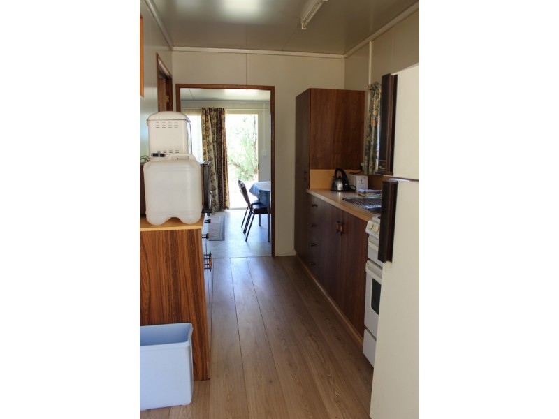 Site 413 Grulunga Caravan Park YOUNGHUSBAND via, Mannum SA 5238