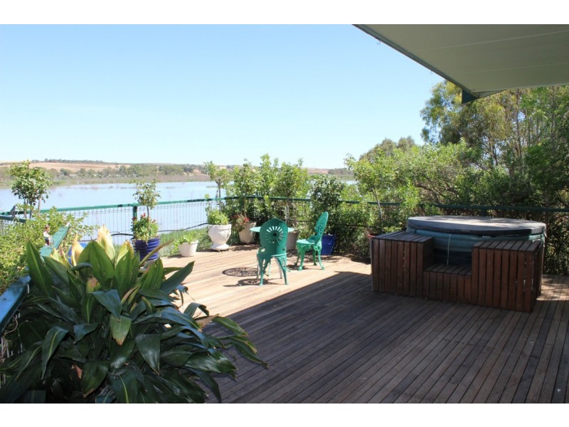 211 Purnong Road,, Mannum SA 5238
