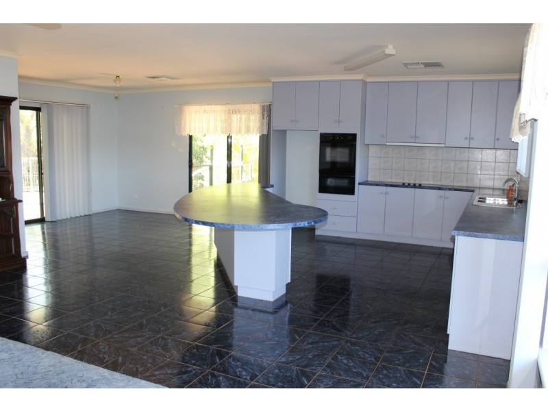 211 Purnong Road,, Mannum SA 5238