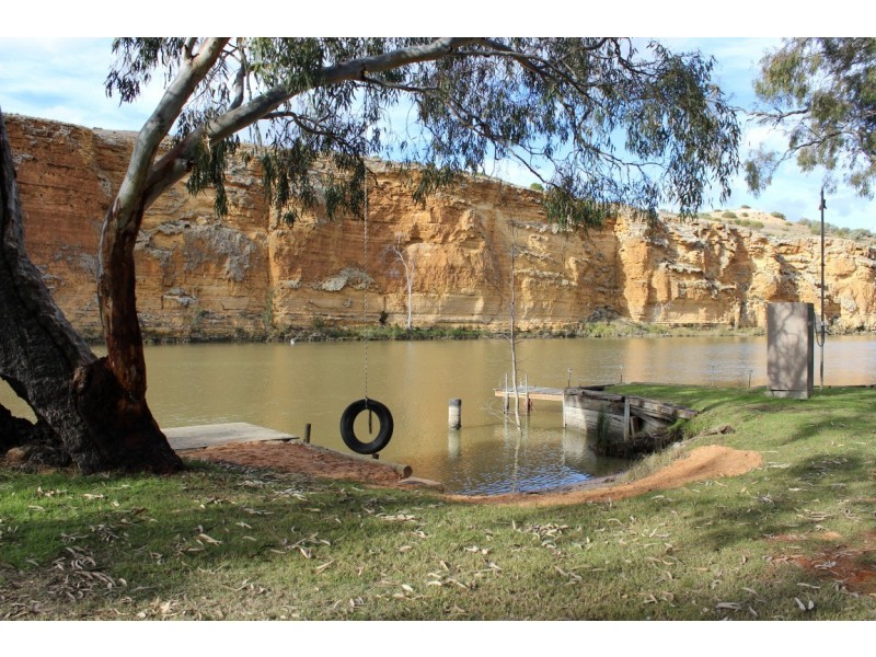 67 Rob Loxton Road,, Walker Flat SA 5238