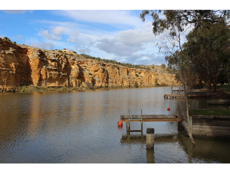 67 Rob Loxton Road,, Walker Flat SA 5238