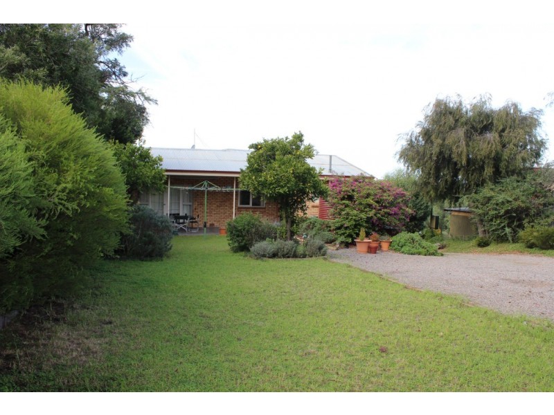 11 Busch Street, Mannum SA 5238