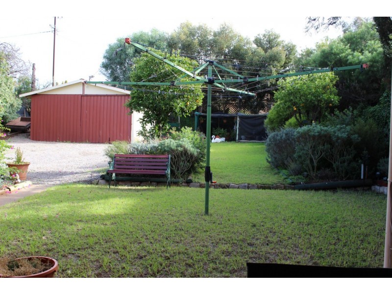 11 Busch Street, Mannum SA 5238