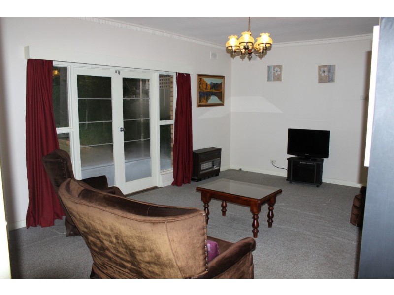 11 Busch Street, Mannum SA 5238