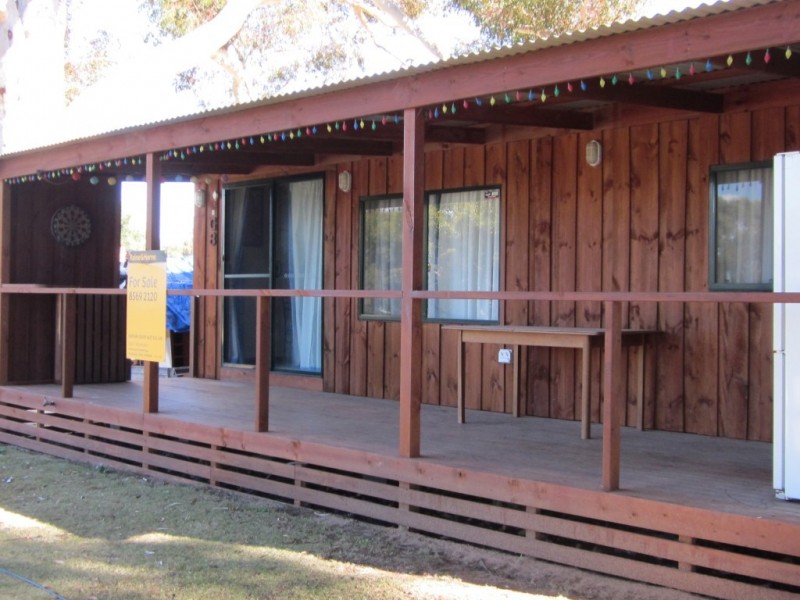 Cabin Site G8 Punyelroo Caravan Park, Punyelroo VIA, Mannum SA 5238