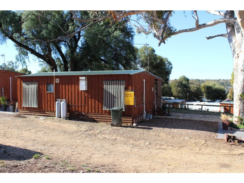 Cabin Site G8 Punyelroo Caravan Park, Punyelroo VIA, Mannum SA 5238