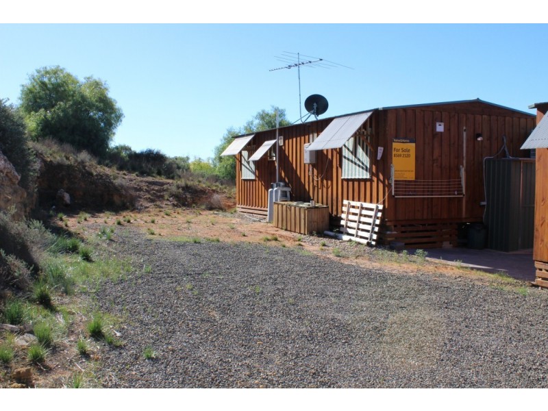 Cabin Site G1 Punyelroo Caravan Park, Punyelroo VIA, Mannum SA 5238