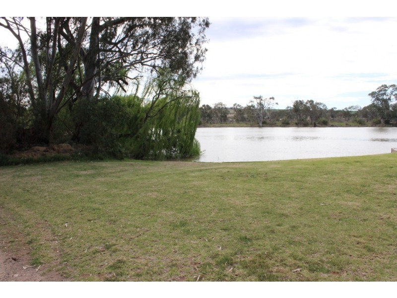 5 Scrubby Flat Cres, SCRUBBY FLAT via, Walker Flat SA 5238