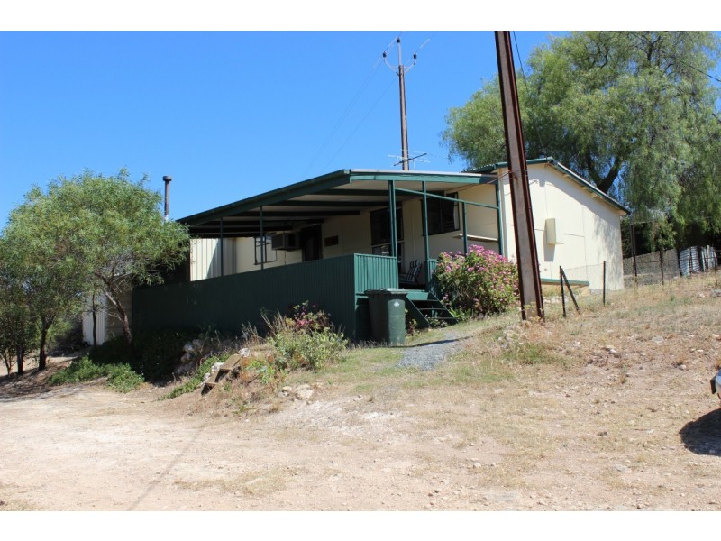Shack F Howsens Shacks Road, PURNONG via, Mannum SA 5238