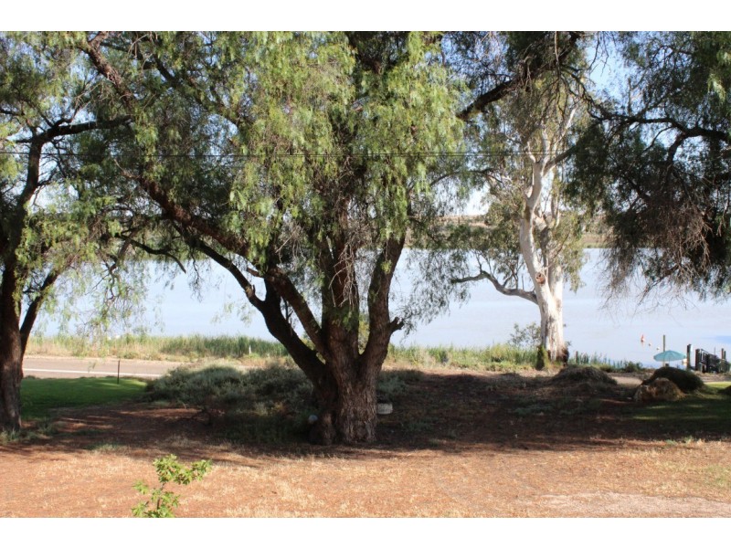 780 East Front Road, YOUNGHUSBAND via, Mannum SA 5238