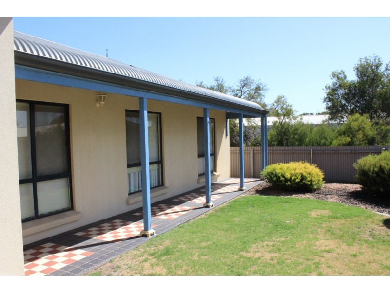 19 Queen Mary Street, Mannum SA 5238