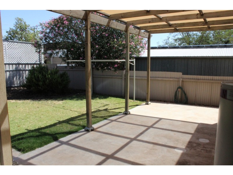19 Queen Mary Street, Mannum SA 5238